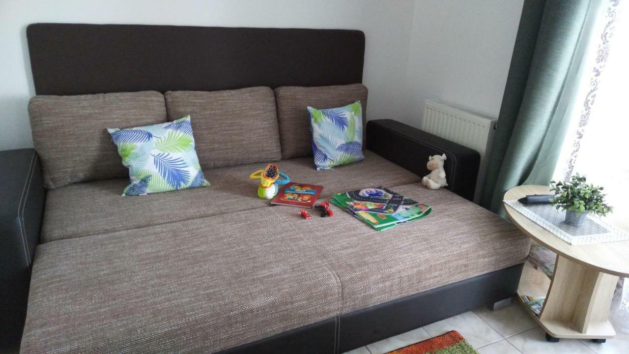 Modor Apartman Alsópáhok Esterno foto